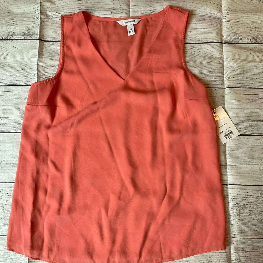 NWT Women's Apt 9 Tank